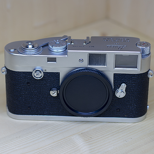 라이카 Leica M2 with smaller window Silver Body No.938xxx 실버/95%