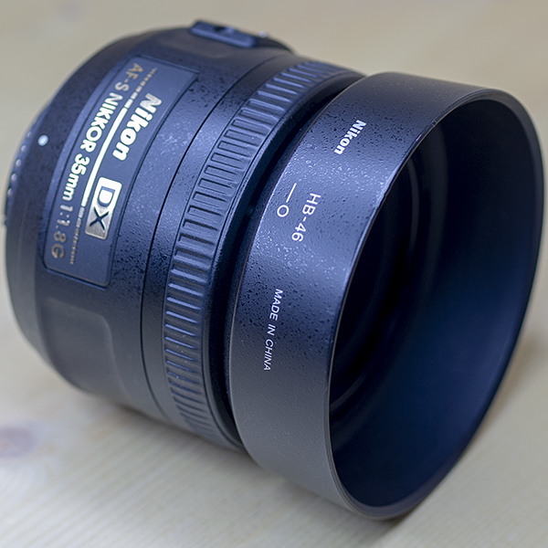 니콘 Nikon NIKKOR AF-S 35mm F1.8G DX 정품(후드,박스풀셋트)/97%