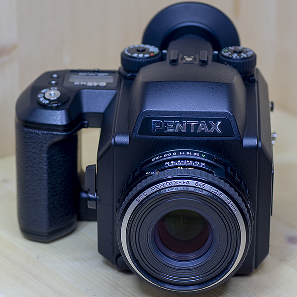 펜탁스 Pentax 645N II + SMC FA 75mm F2.8 (스트랩포함)/95%