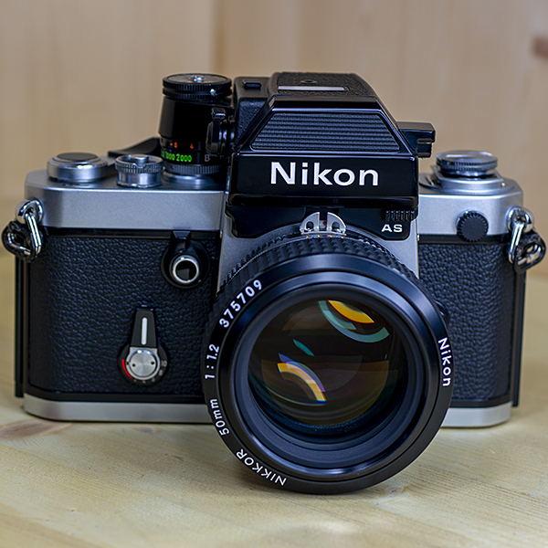 니콘 Nikon F2 AS + MF Nikkor 50mm F1.2 Ais SLR Film Camera  (후드,필터,케이스포함)/98%