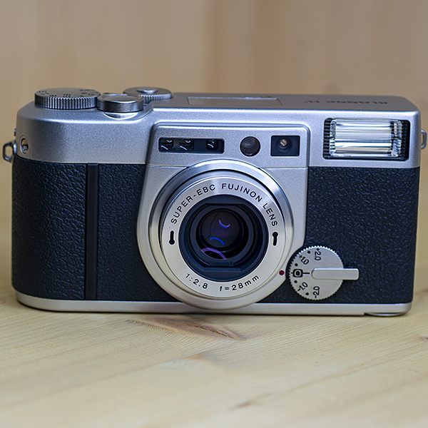 후지필름 Fujifilm Klasse W SUPER-EBC f=28mm 1:2.8.Silver(케이스.후드.스트렙) /99%