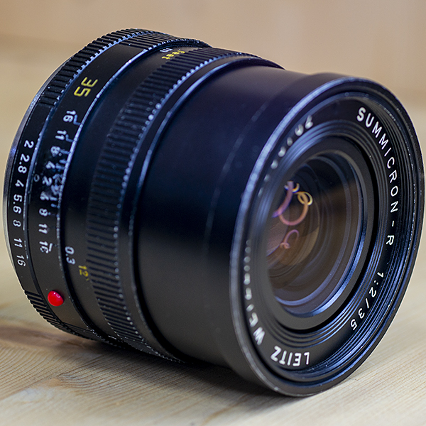 라이카 Leica Summicron-R 35mm F1:2 /89%
