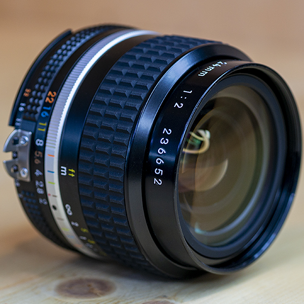니콘 Nikon MF 24mm 1:2 Ais .후드/ 97%