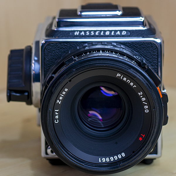 핫셀블러드 Hasselblad 503CW + Planar CFE 80mm F2.8 T*+Acute-Matte D 42204스크린.스트렙/97%