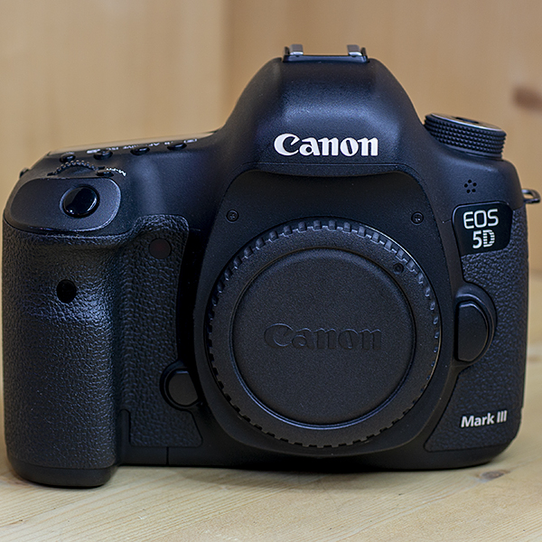 캐논 Canon EOS 5D Mark III Body 정품 박스셋트.컷수 54,000/95%