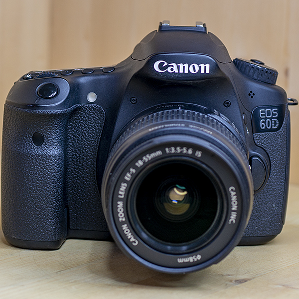 캐논 Canon EOS 60D 정품+18-55mm IS+BG-E9그립/95%