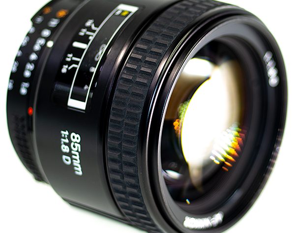 니콘 Nikon AF NIKKOR 85mm 1:1.8 D (후드포함)/90%