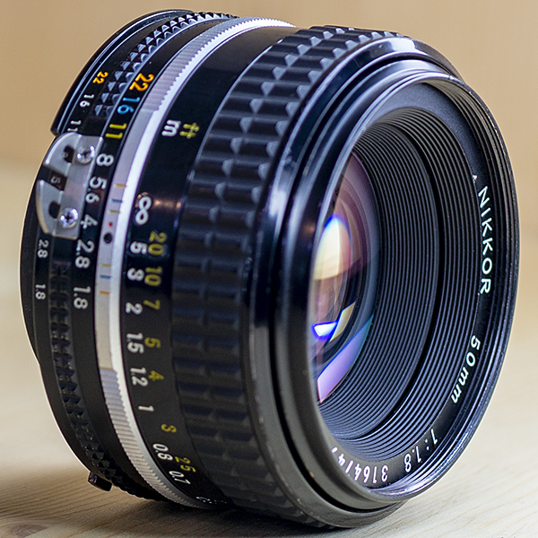 니콘 Nikon NIKKOR MF 50mm 1:1.8 Ais 1.5피트(0.45미터) 근접 초점거리/95%