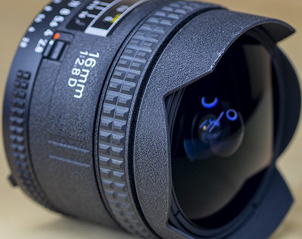 니콘 Nikon AF Fisheye Nikkor 16mm 1:2.8 D 어안렌즈..필터셋트/95%