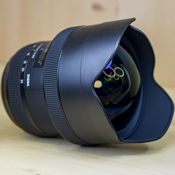 시그마 SIGMA art 12-24mm F4 DG HSM 케이스. 니콘용/95%