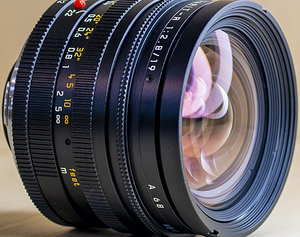 라이카 Leica Elmarit-R 19mm 1:2.8 Germany v.2 버전2 ROM.후드포함/97%