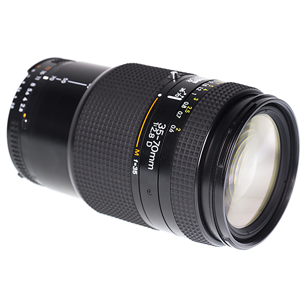 니콘 Nikon AF 35-70mm 1:2.8D /93%