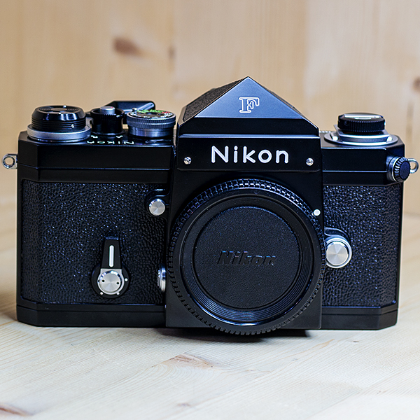 니콘 Nikon F Eye Black 35mm SLR Film Camera Body /98%