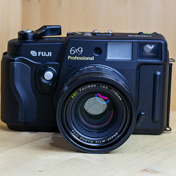 후지 FUJI GW690 III 6×9 Professional 90mm F1:3.5 (스트랩포함) / 98%