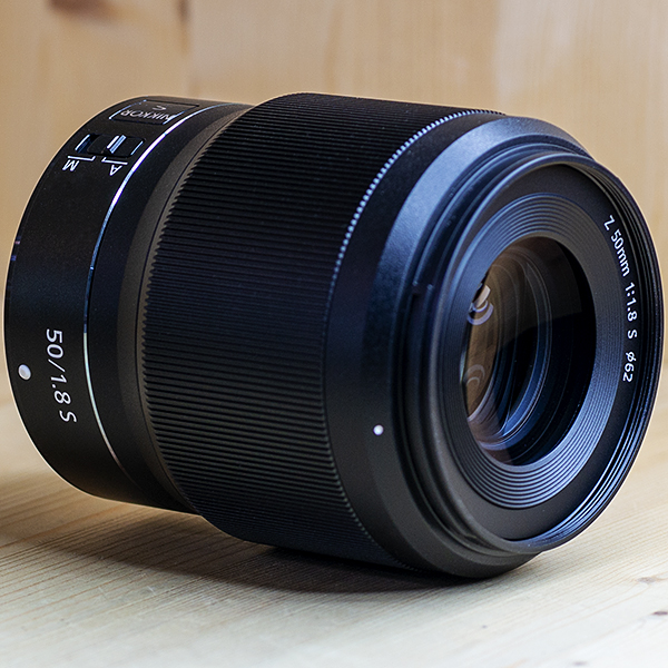 니콘 NIKKOR Z 50mm f/1.8 S 니콘코리아정품 박스셋트.후드)98%