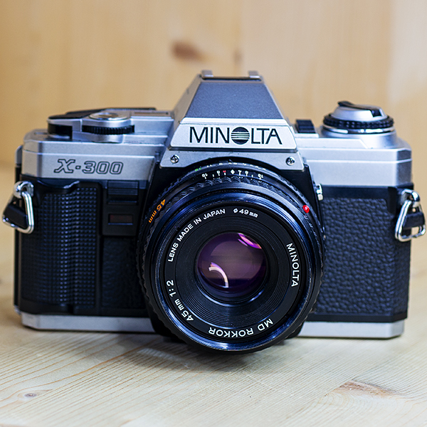 미놀타 Minolta X300 + MD RokkoR 45mm 1:2(UV필터,스트랩포함)/92%