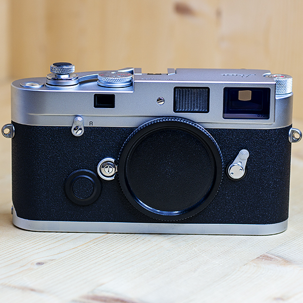 라이카 Leica MP 0.72 Silver Body Film Camera 실버 no4666***.아티산케이스.스트렙.소프트버튼.스킨레좌/95%