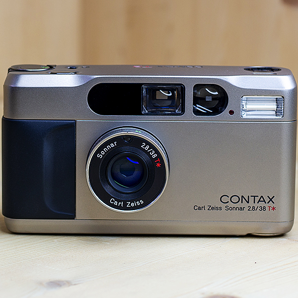 콘탁스 Contax T2 Titanium 38mm F2.8 T*(케이스,스트렙포함)/98%