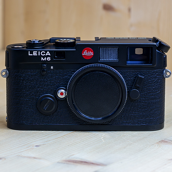 라이카 Leica M6 0.72 Black Body Rangefinder Film Camera 블랙(일본케이스.스트렙)/98%