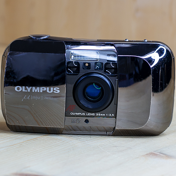 올림프스 뮤 스타일러스 리미티드 Olympus mju Stylus LIMITED 35mm 1:3.5 (케이스,스트랩포함)/90%