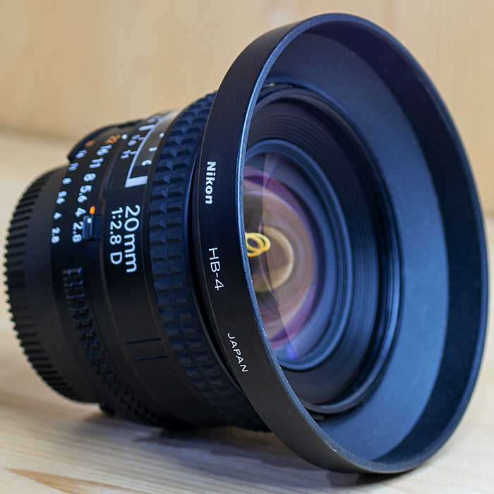니콘 Nikon AF NIKKOR 20mm F2.8D 후드/98%