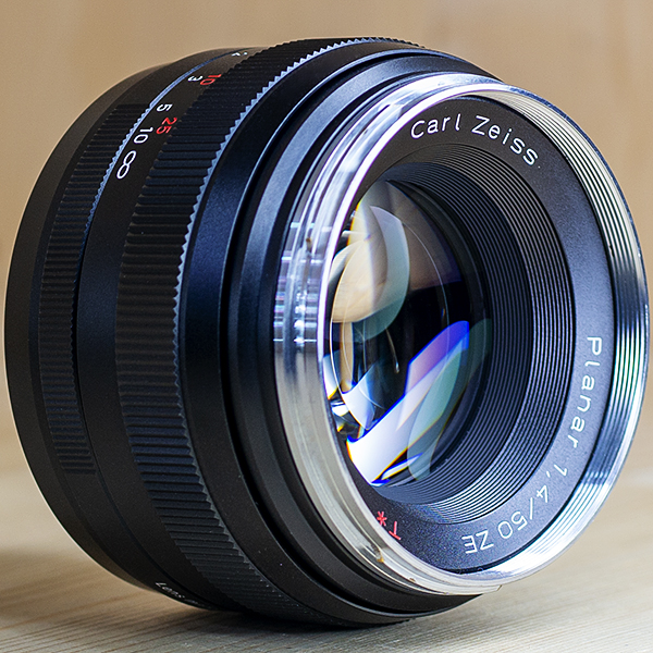 자이스이콘 Zeiss Ikon Planar 50mm F1.4 ZE T* 캐논용 (후드포함)/95%