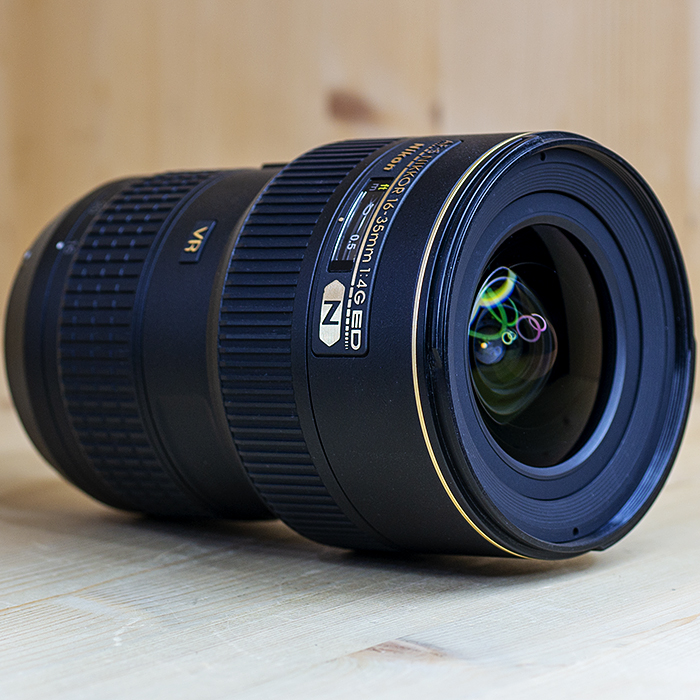 니콘 Nikon AF-S NIKKOR 16-35mm F4 G ED VR(후드포함)/95%