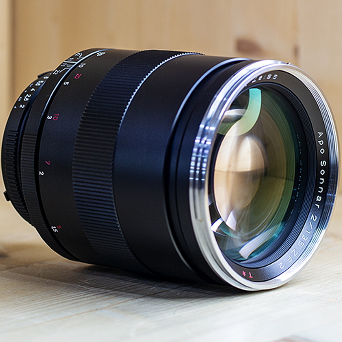 자이스이콘 Carl Zeiss Apo Sonnar 135mm F2 ZF.2 T* 니콘용.후드/95%