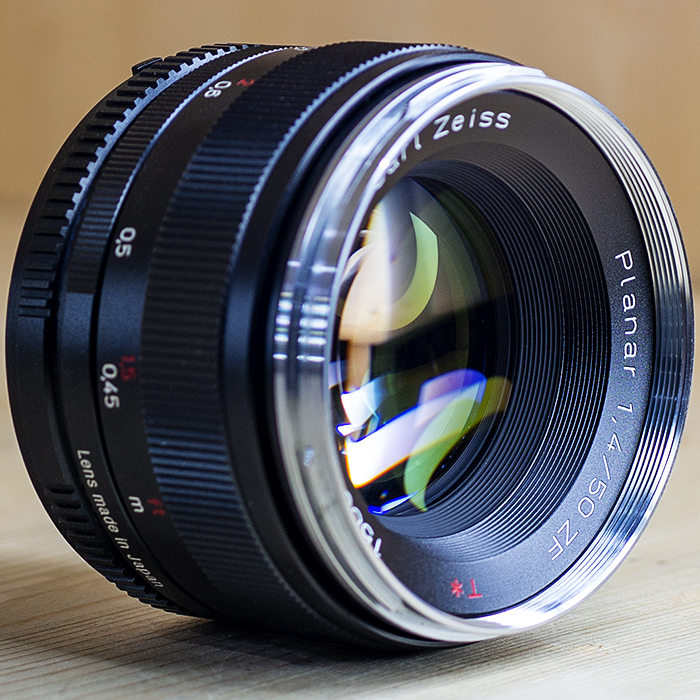 자이스이콘 Carl Zeiss Planar 50mm F1.4 ZF T* 후드/95%