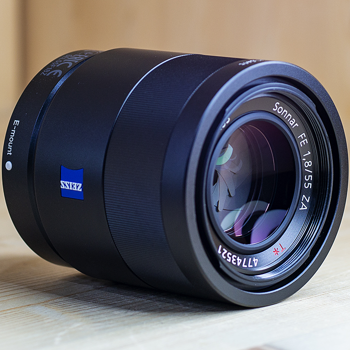 소니 Sony Carl zeiss Sonnar T* FE 55mm F1.8 ZA 정품 (후드포함) /98%