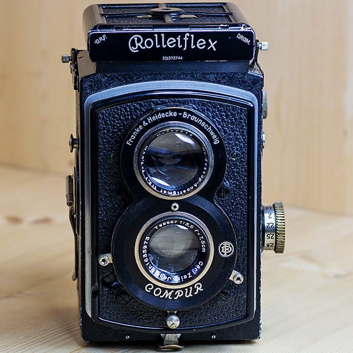 롤라이플렉스 ROLLEIFLEX- Compur Rapid -Tessar f=7.5cmF1:3,5 (필타.케이스)/90%