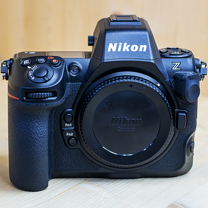 니콘 Nikon Z8 Body (니콘코리아 정품 박스셋트)컷수900/98%