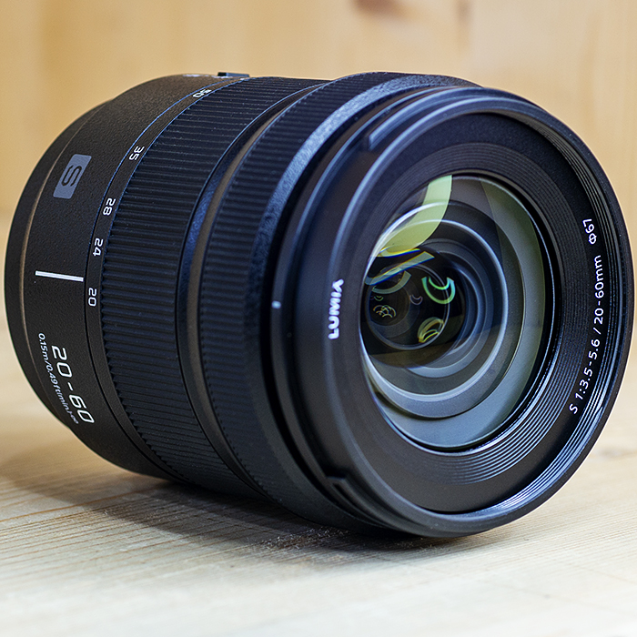 파나소닉 Panasonic LUMIX S 20-60mm F3.5-5.6 후드.정품/97%