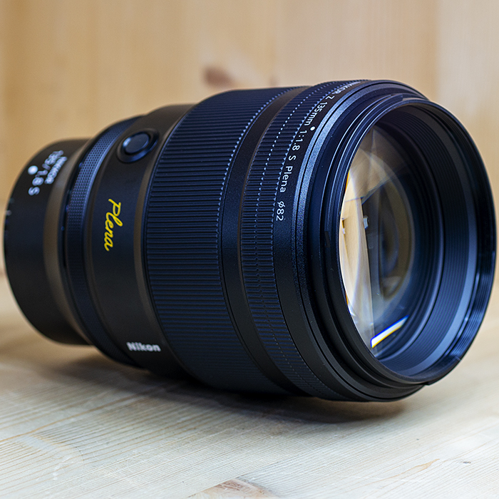 니콘 Nikon NIKKOR Z 135mm f/1.8 S PLENA (니콘코리아정품 박스셋트.후드)a/s보증기간2026.3월.15일/98%