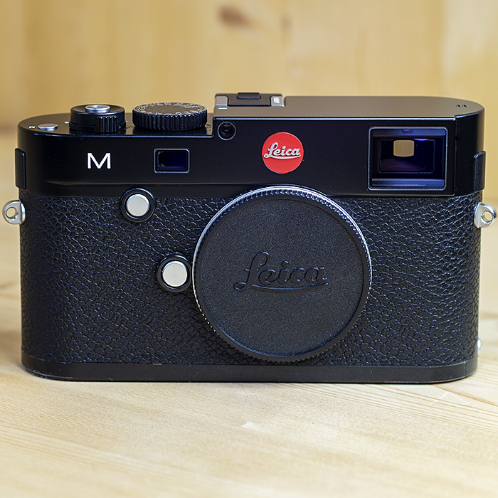 라이카 Leica M (Typ 240) Black Body Digital (그립.UP엄지그립.추가밧데리.컷수1,200)/98%