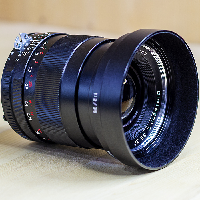 자이스니콘 Zeiss Ikon Distagon 35mm F2 ZF T* (후드)/ 95%