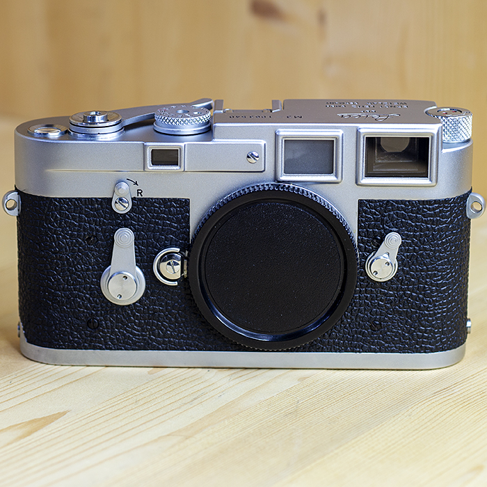 라이카 Leica M3 Body Silver Rangefinder Film Camera No. 1063xxx /95%