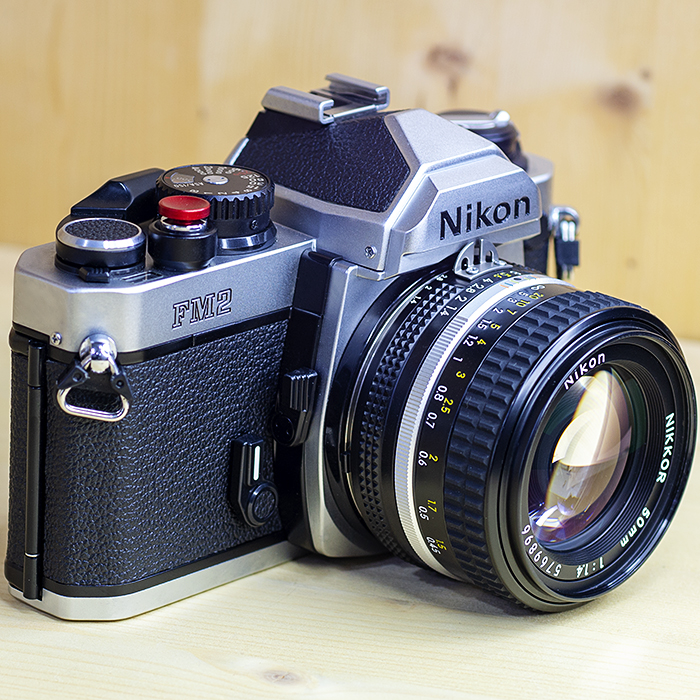 니콘 Nikon FM2 Silver+ MF NIKKOR 50mm F1.4 Ais Silver (UV필터,스트랩포함)/95%