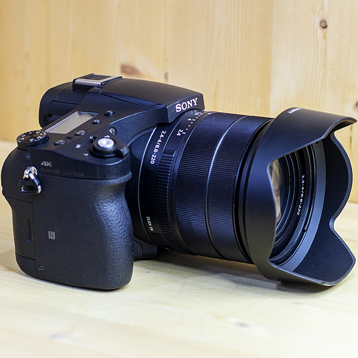 소니 SONY RX10 IV 정품 Vario-Sonnar T* 2.4-4/소니코리아정품(추가밧데리.후드.핸드스트렙)/95%