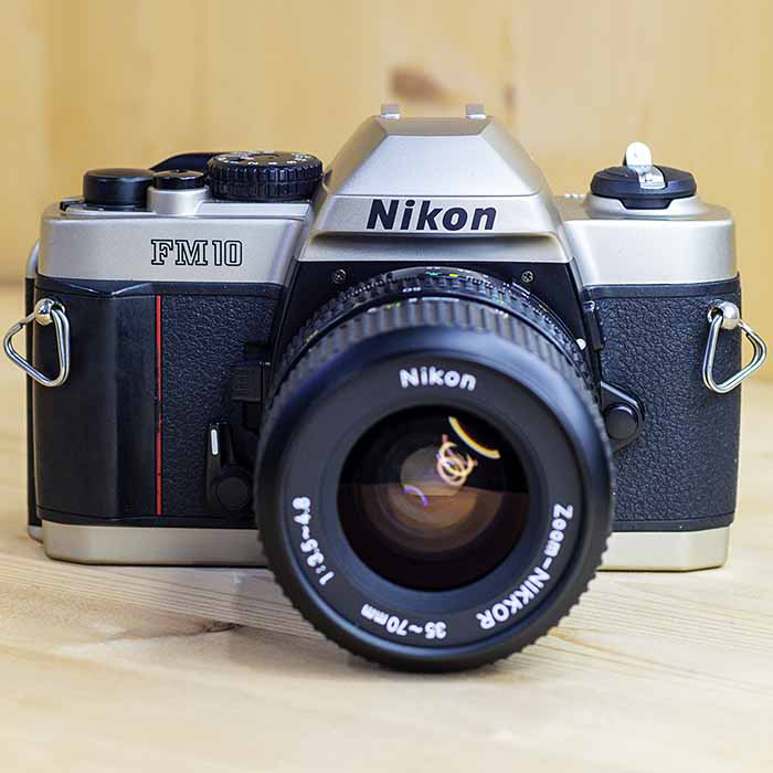니콘 Nikon FM10 + MF Zoom-Nikkor 35-70mm F3.5-4.8 (UV필타,스트랩포함)/93%