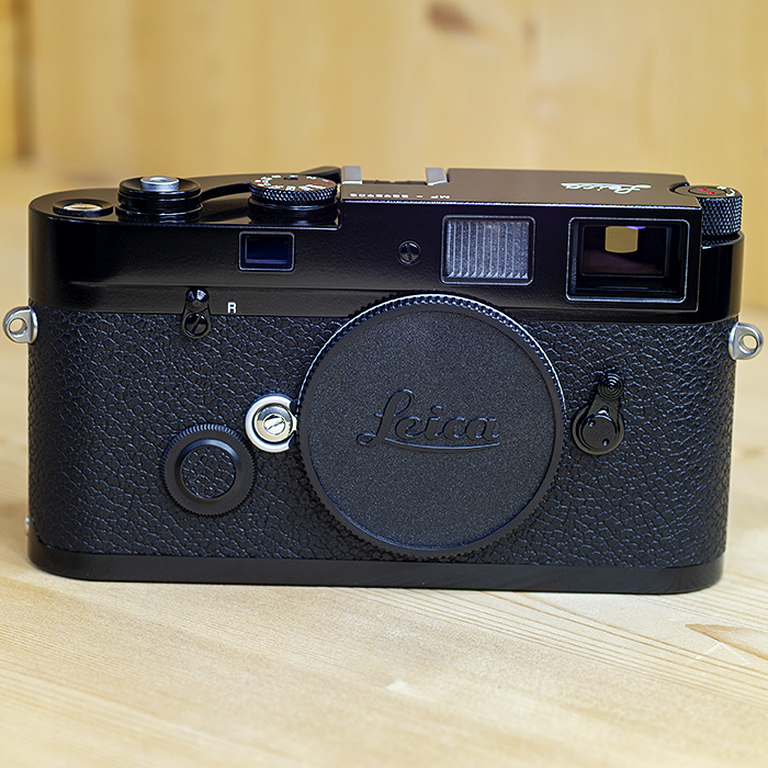 라이카 Leica MP 0.72 Black Paint Body Film Camera 블랙페인트 no5898***(박스풀세트 커스텀 부속교체.교체한부속있음)/99%