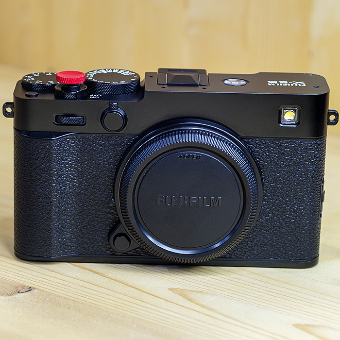 후지필름 Fujifilm X-E5 블랙 (내수박스세트.추가밧데리1개.그립2개.스몰리그엄지그립)/95%
