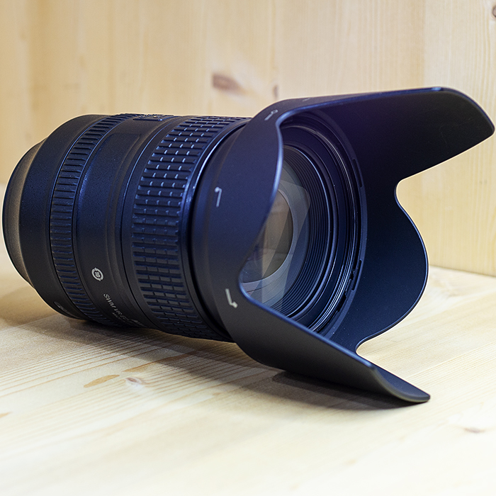 니콘 Nikon AF-S NIKKOR 28-300mm 1:3.5-5.6G ED VR 코리아정품 박스세트 (후드포함)/93%