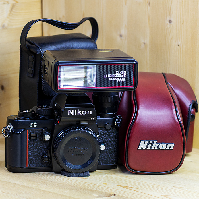 니콘 Nikon F3 HP Body (SB-12후레쉬.케이스.스트렙)/97%